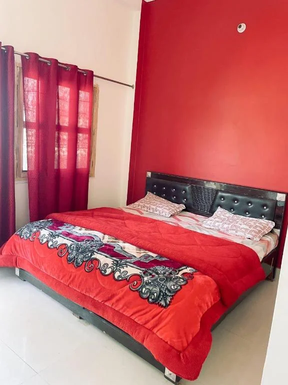 Non-AC room photo